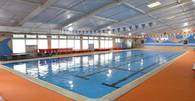 25m温水プールでたくさん泳ごう!